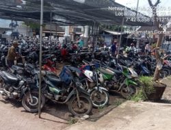 Parkir Pasar Rangge Tanpa Karcis Resmi, Seakan Milik Pribadi