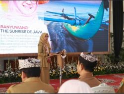 Gotong Royong Entaskan Kemiskinan, Bupati Ipuk Kembali Gulirkan Bedah Rumah Warga Miskin