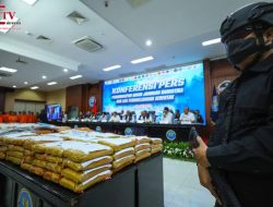 SITA LEBIH DARI 500 KG NARKOTIKA DALAM SATU BULAN: BNN UNGKAP MODUS BARU PENYELUNDUPAN NARKOTIKA.